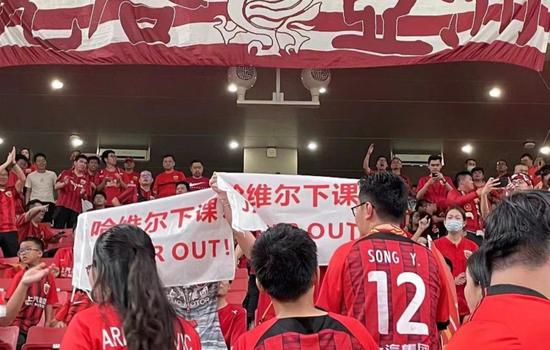 av香港经典三级级在线